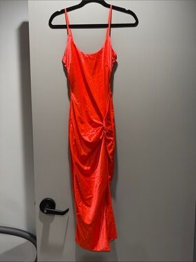 New JLUX label J LUX Satin Ruched Slip slit midi Dress - Bright Orange small